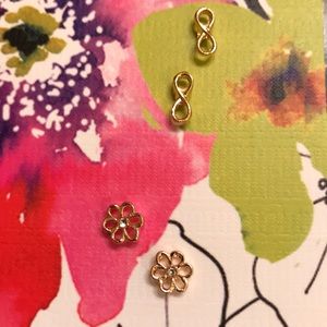 Two sets of brand new earrings.